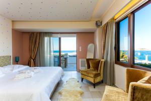 Cavo Seaside Luxury Suites - Adults Only