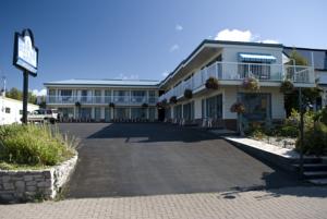 Blue Bay Motel