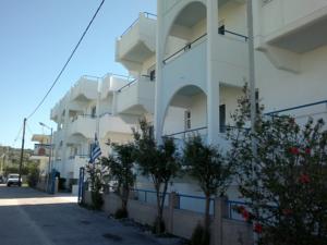 Pyrgos Hotel Apartments