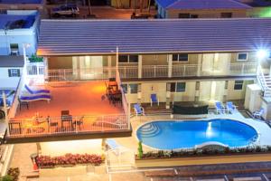 Caribbean Resort Suites